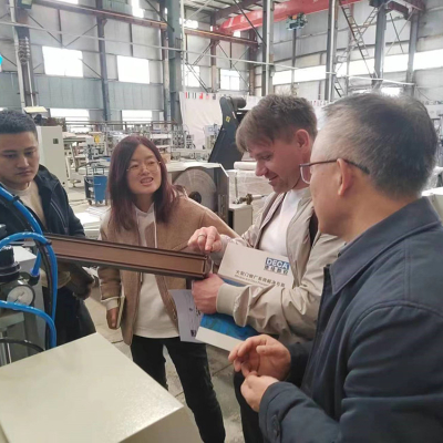 Russian American customer came to visit factory